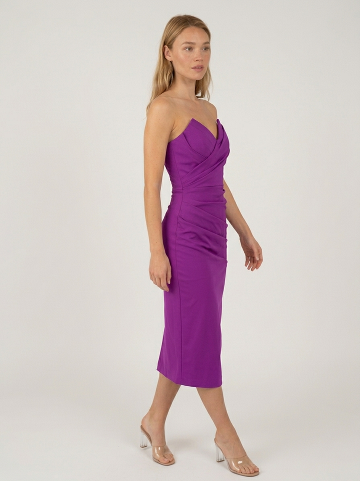 Leona | Elegantné šaty s jemnými detailmi