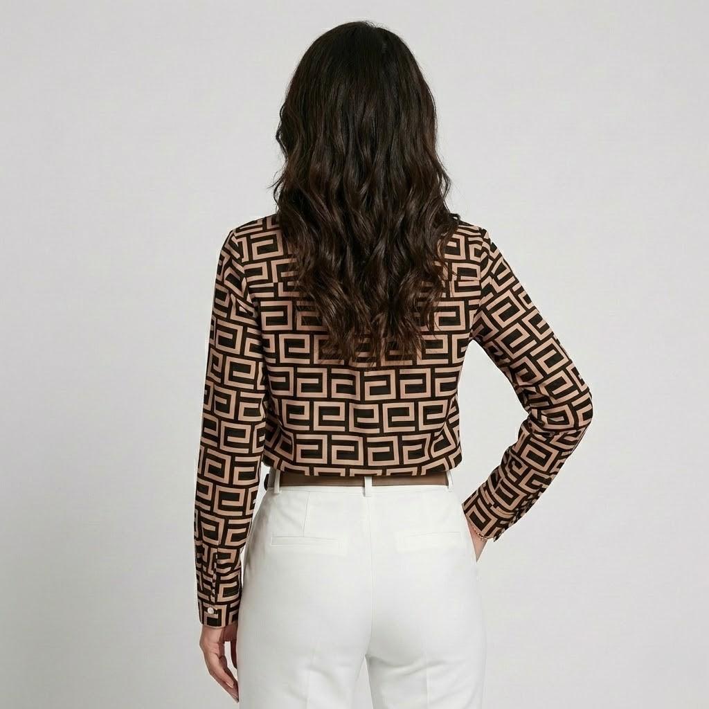 Splývavá blúzka zo zmesi viskózy s voľným strihom