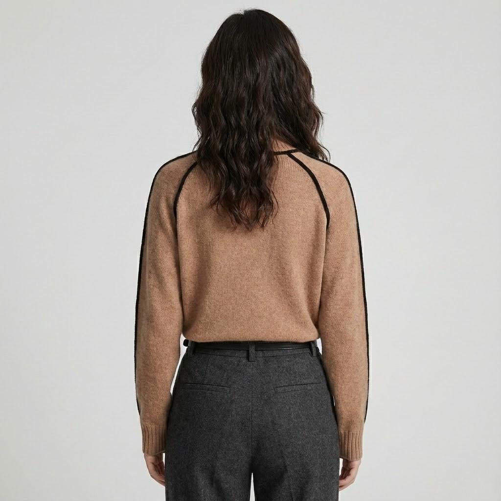 Mäkký elegantný sveter s voľným strihom v modernom štýle