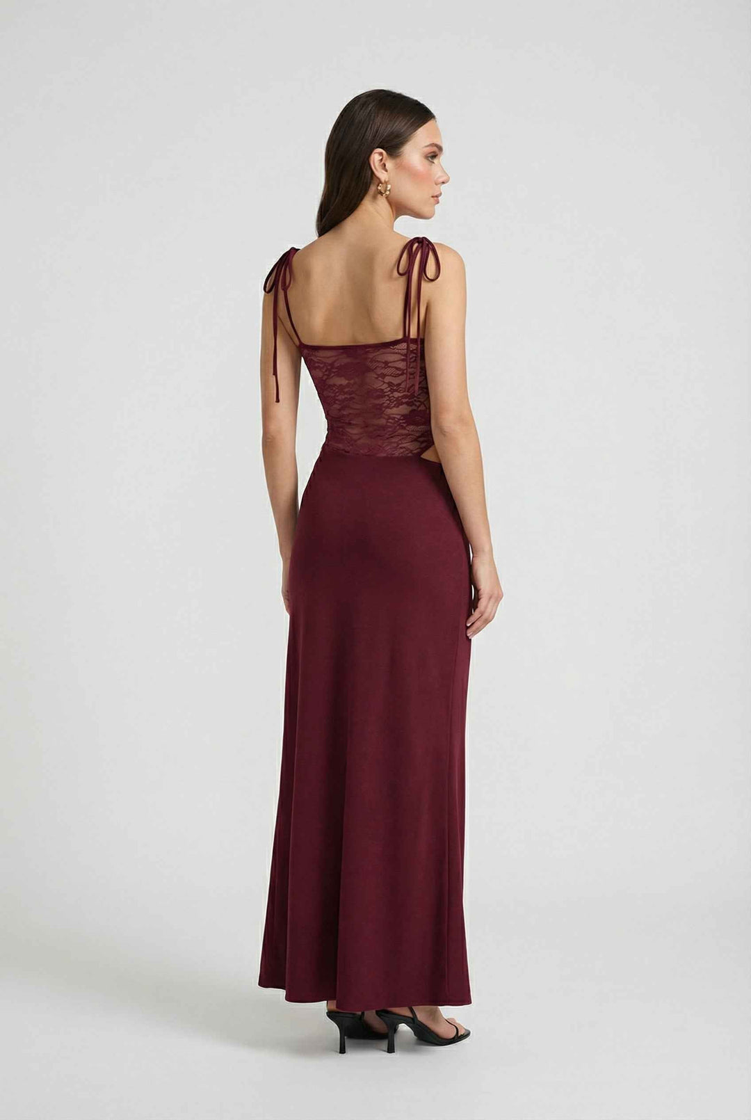 Kamila | Maxi šaty s jemným detailom
