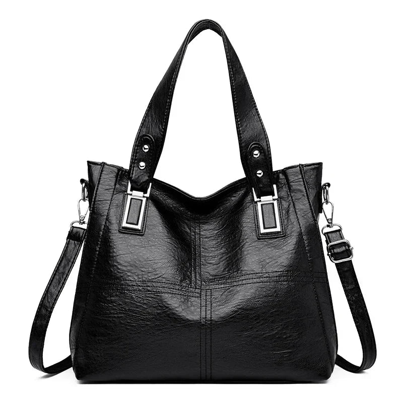 Hladká crossbody kabelka s priestranným tvarom
