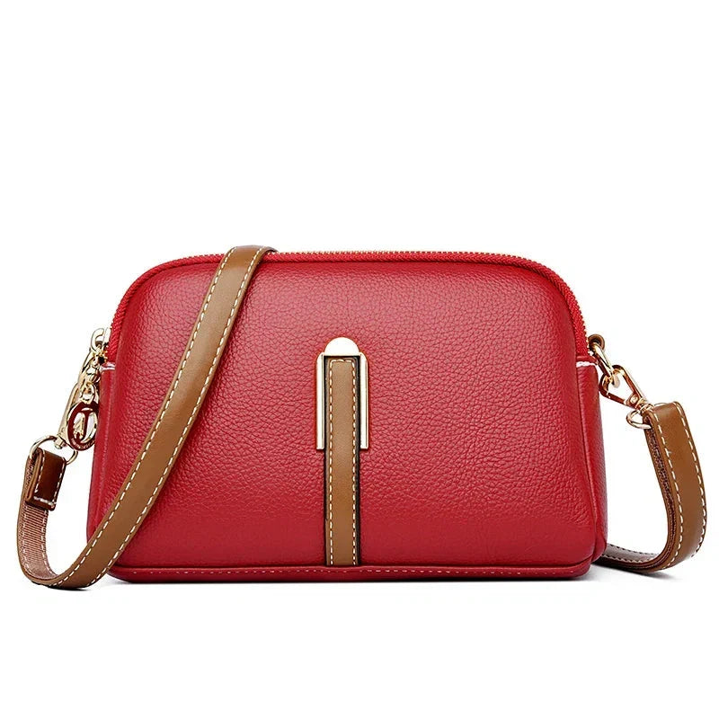 Táto kompaktná crossbody kabelka je ideálna na dni plné pohybu